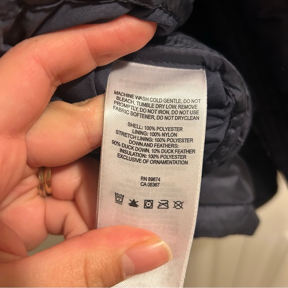 Mountain Hardwear Women's Dark Gray Puffer Jacket - Picture 3 of 3